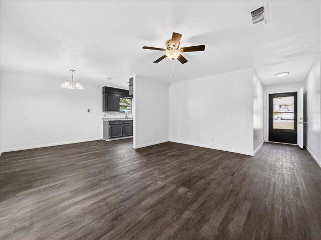 2521 Putnam Street, Fort Worth, TX 76112 - View 6