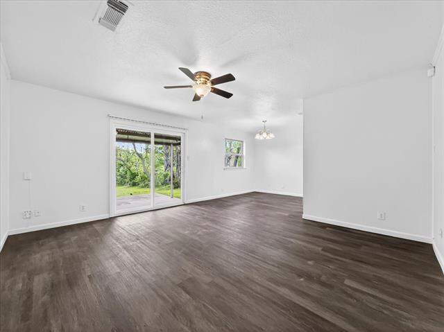 2521 Putnam Street, Fort Worth, TX 76112 - More