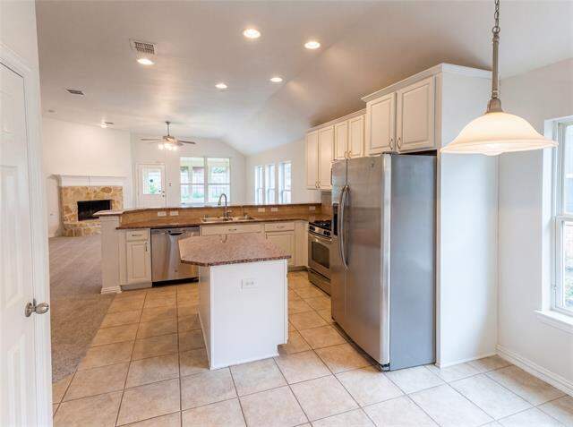 1605 Nighthawk Drive, Little Elm, TX 75068 - View 5