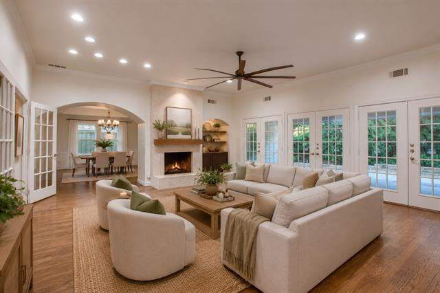 18512 Crownover Court, Dallas, TX 75252 - View 3