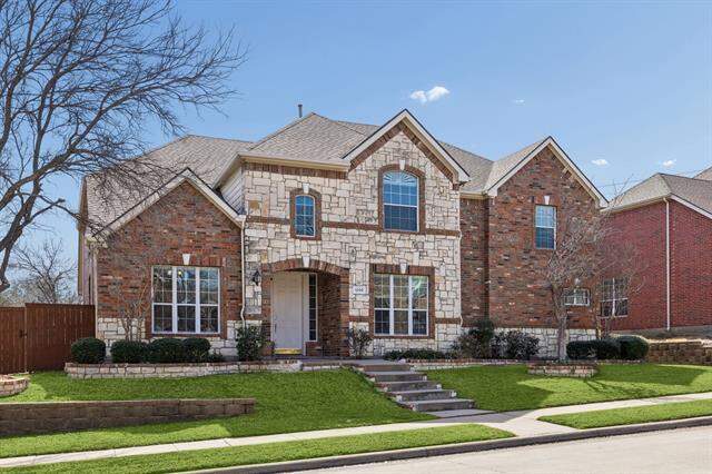 1200 Cedar Valley Drive, Irving, TX 75063 - View 2