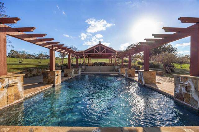 4737 Pine Ridge Court, Athens, TX 75752 - View 3