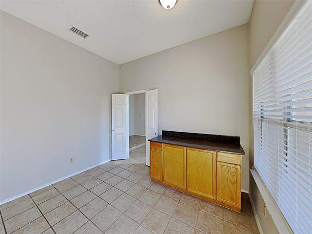 815 Mccomb Lane, Cedar Hill, TX 75104 - View 5