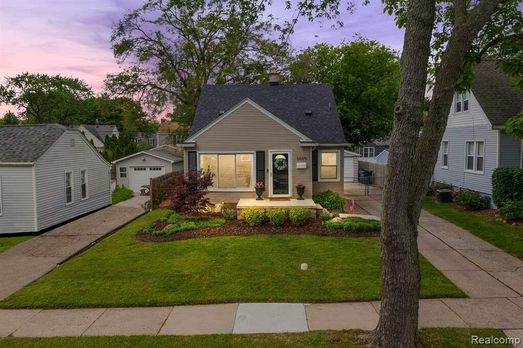 3035 Griffith, Berkley, MI 48072 MLS 20221002156 properties REMI