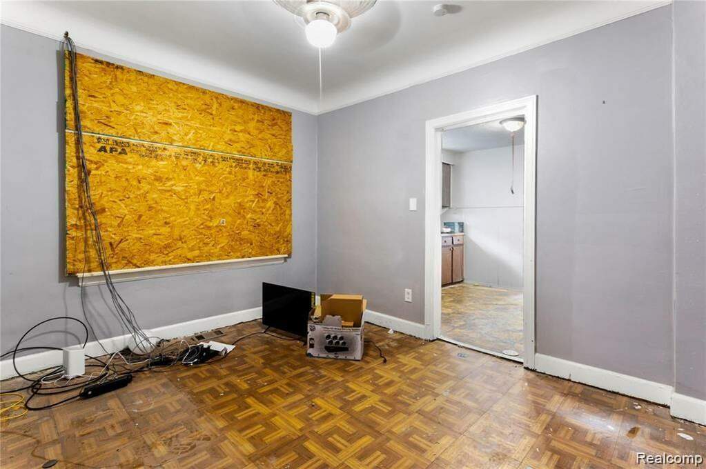 55 Stoner Street River Rouge, Michigan 48218 MLS 20221013322