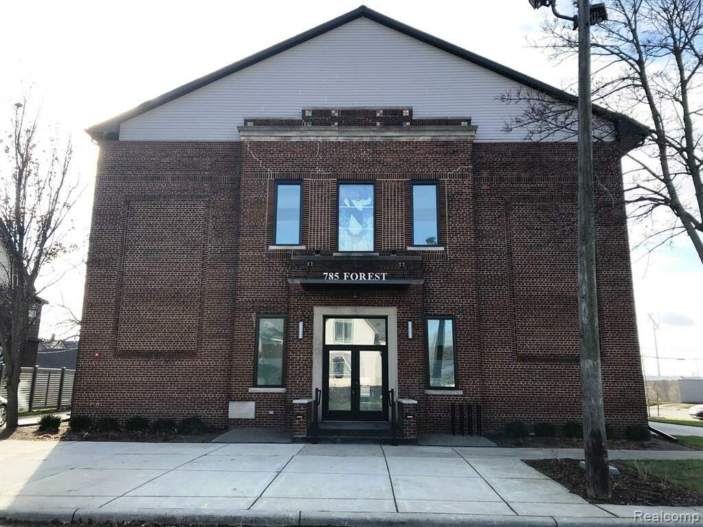 785 Forest Street C2, Wyandotte, MI 48192 MLS 20221017246 properties