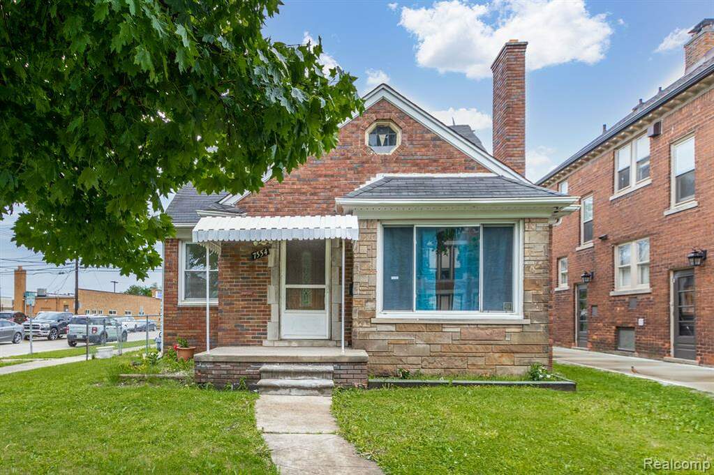 7554 Normile Street, Dearborn, MI 48126 MLS 20221018441 properties