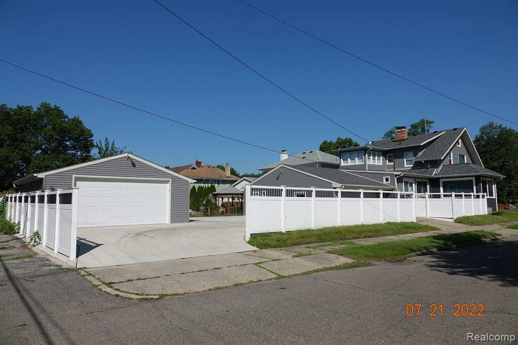 170 Massachusetts Street, Highland Park, MI 48203 MLS 20221020849 properties REMI Christie