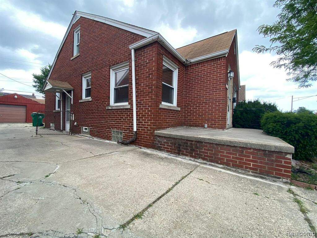 15557 Collinson Avenue, Eastpointe, MI 48021 MLS 20221026144