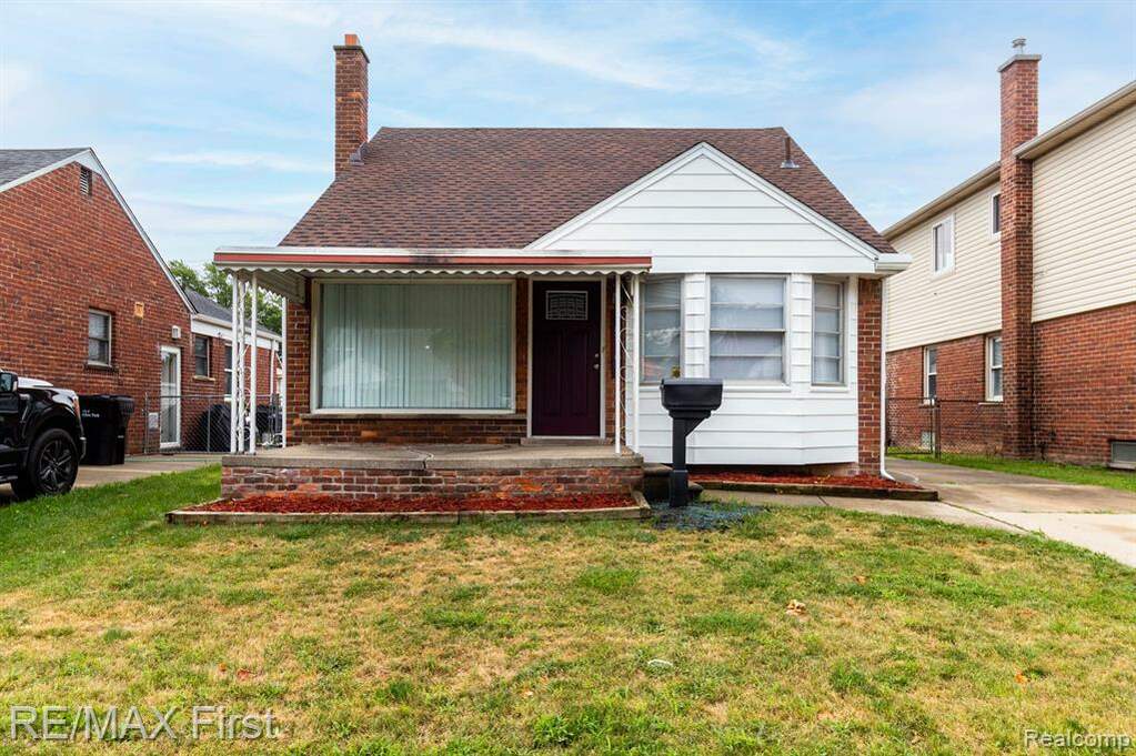 15761 Aster Avenue, Allen Park, MI 48101 MLS 20221029545 properties