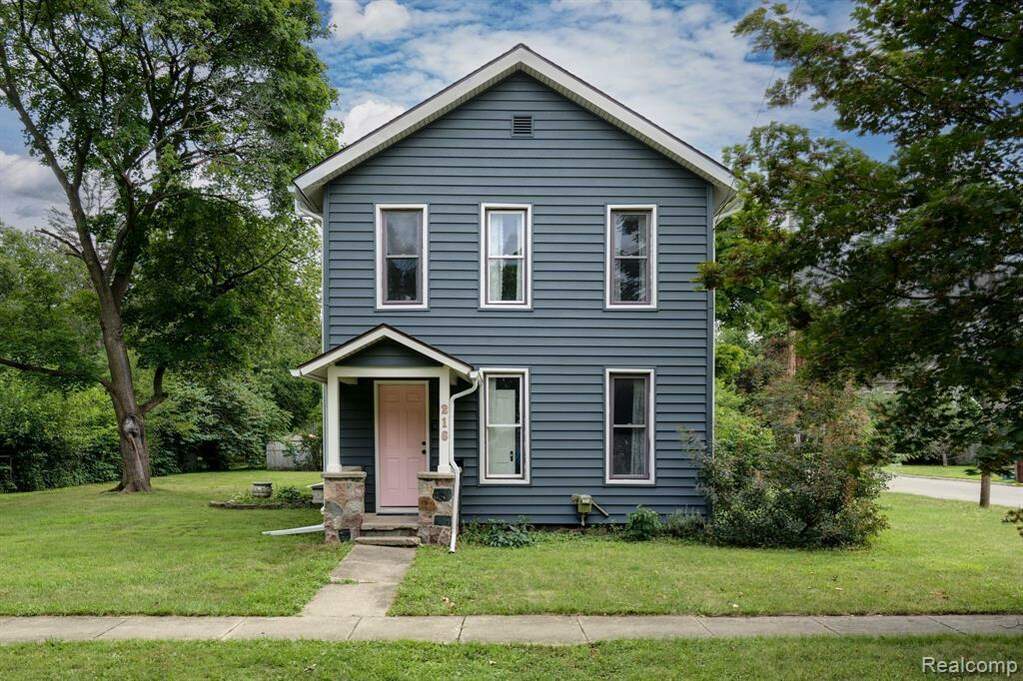 216 W Cummins Street, Tecumseh, MI 49286 MLS 20221029621