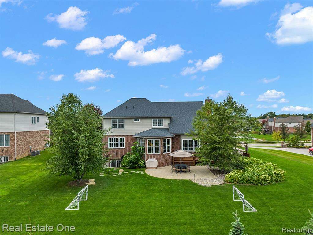 3951 Grand Oaks Boulevard, Oakland Twp, MI 48363 MLS 20221046676