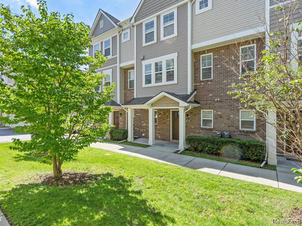 1071 N Sherman Drive B, Royal Oak, MI 48067 MLS 20221047950