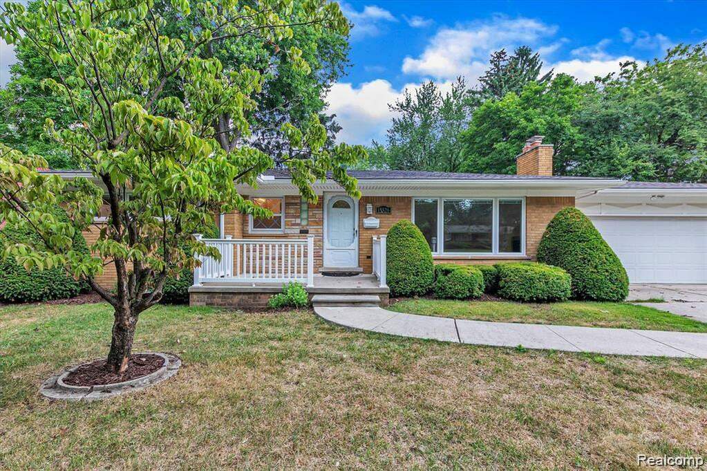 15526 Crescent Avenue, Allen Park, MI 48101 MLS 20221054534