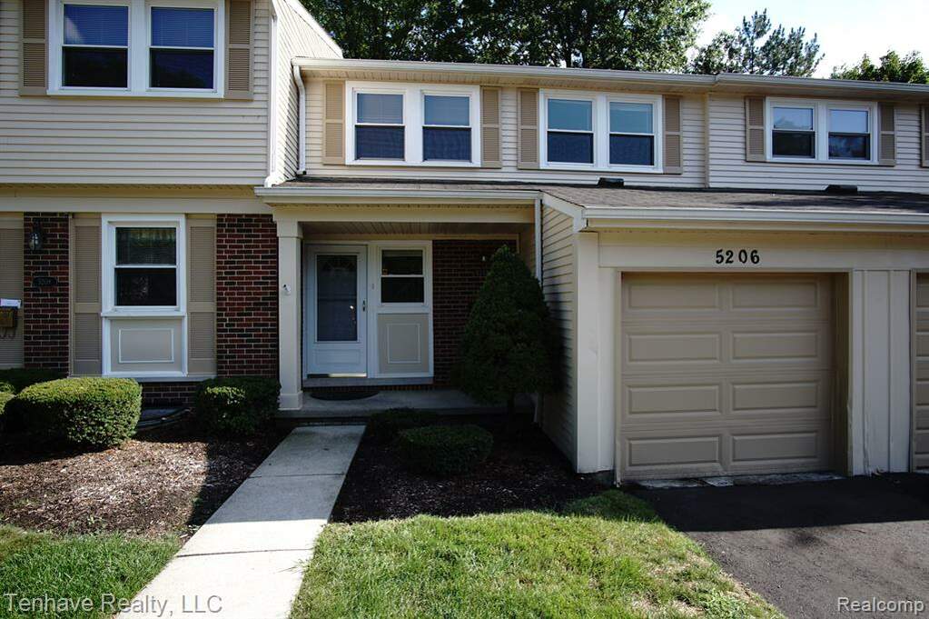 5206 Breeze Hill, Troy, MI 48098 MLS 20221064158 properties