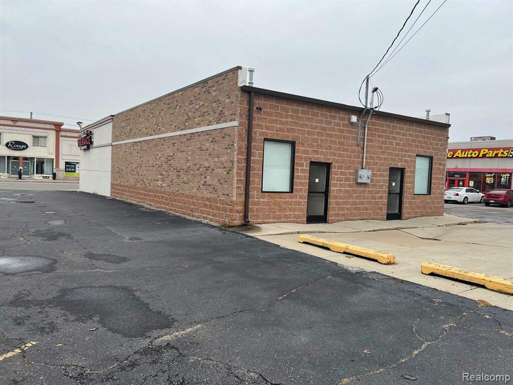 5504 Schaefer Road, Dearborn, MI 48126 MLS 20221071109 properties
