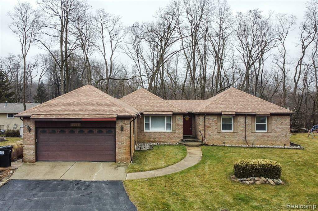 11429 Mart Road, Green Oak Twp, MI 48189 MLS 20230006210