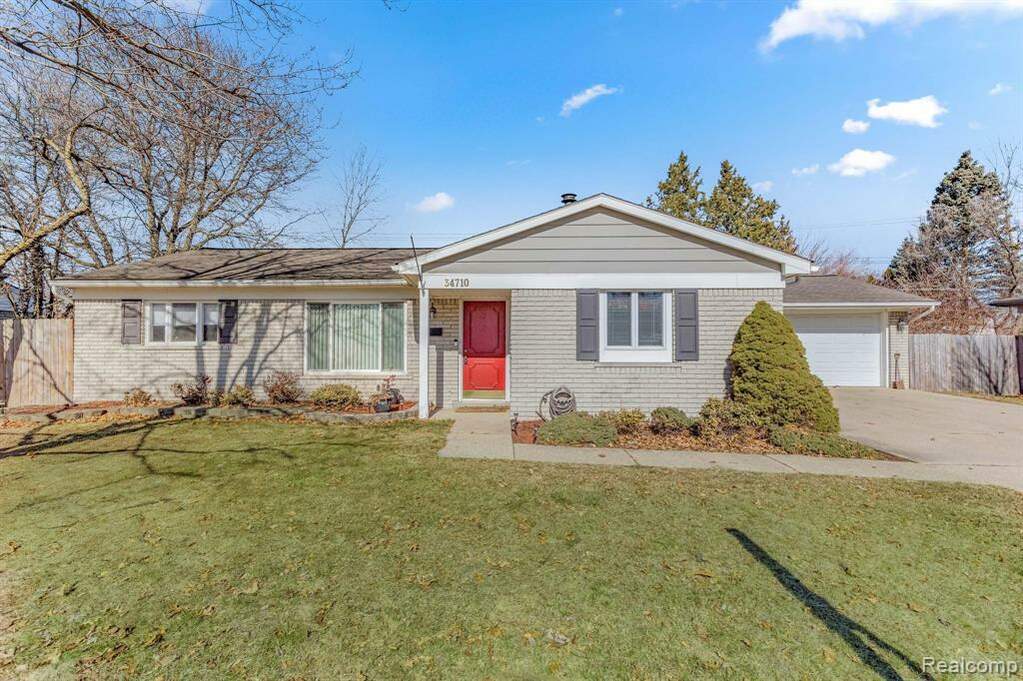 34710 Hunter Avenue, Westland, MI 48185 MLS 20230009224 properties