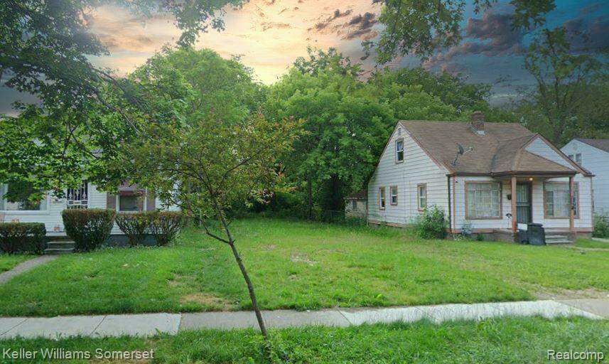 9270 Auburn Street, Detroit, MI 48228 MLS 20230011197 properties