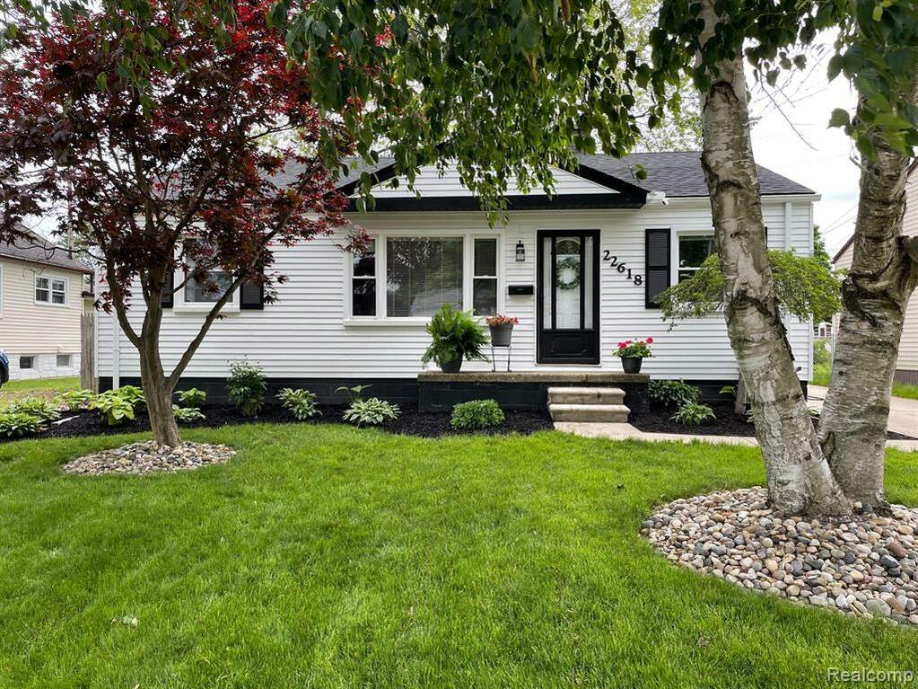 22618 Francis Street, St. Clair Shores, MI 48082 MLS 20230011714 properties REMI Christie