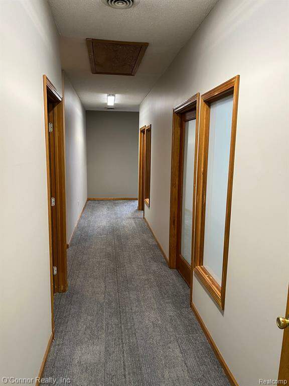 2833 Gratiot Boulevard 1, Marysville, MI 48040 MLS 20230013223