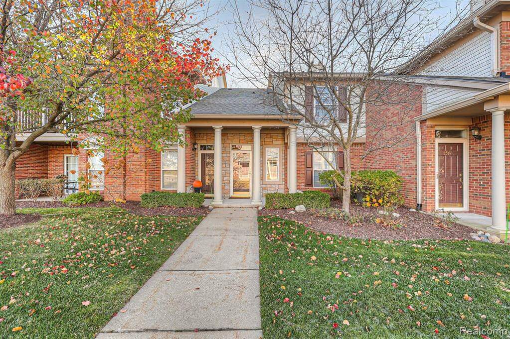 3545 Tremonte Circle S, Oakland Twp, MI 48306 MLS 20230017589