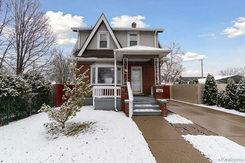 1165 Fort Park Boulevard, Lincoln Park, MI 48146 MLS 20230017613