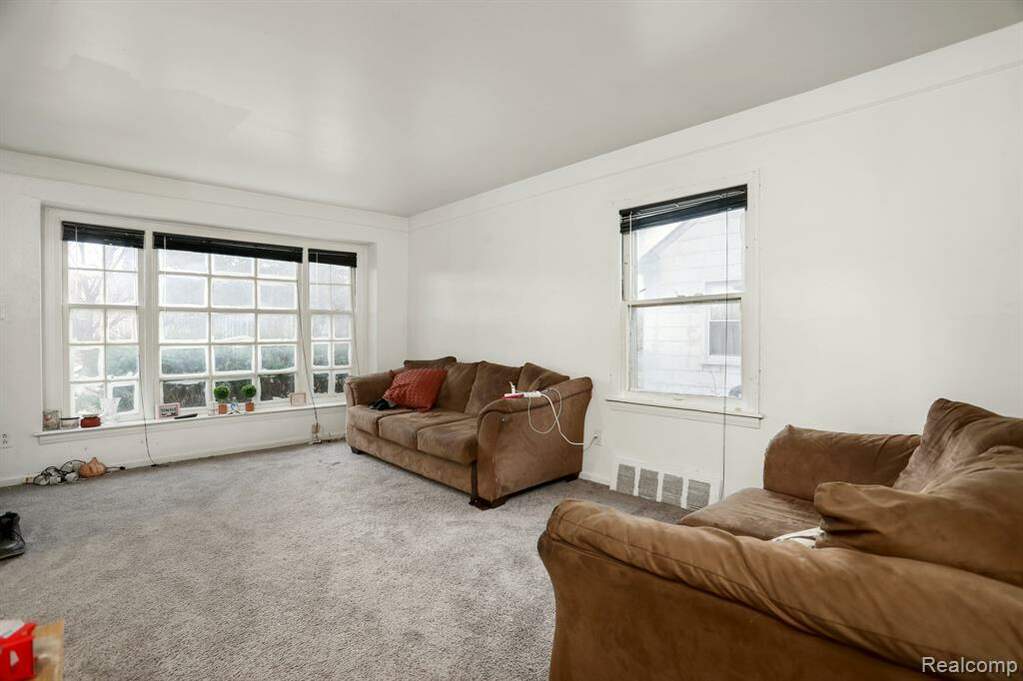 20420 Goddard Street, Detroit, MI 48234 MLS 20230020133 properties