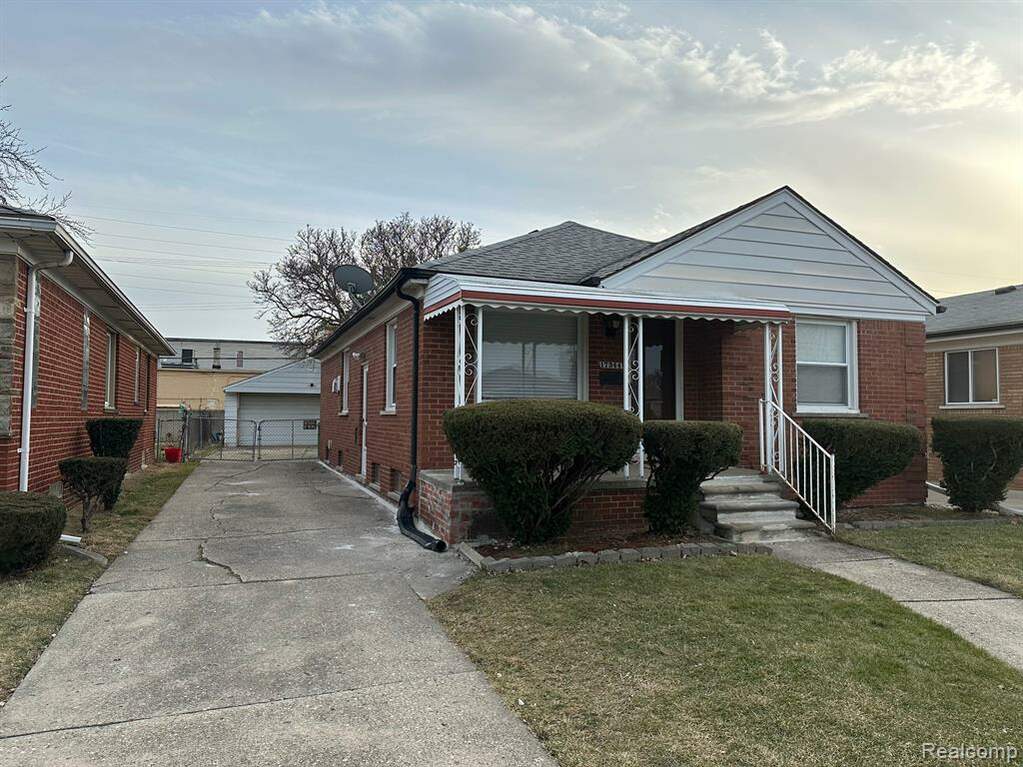 17344 Stricker Avenue, Eastpointe, MI 48021 MLS 20230020151