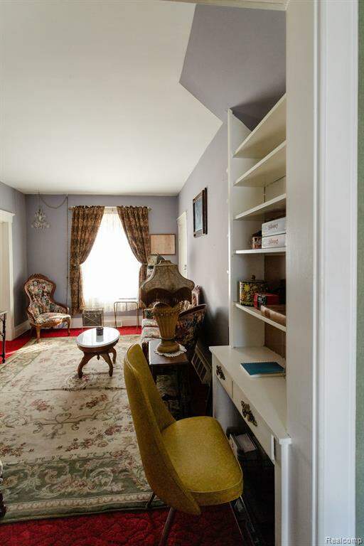 719 Prospect Street, Flint, MI 48503 MLS 20230022226 properties