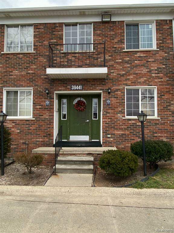 39441 Van Dyke Avenue 203, Sterling Heights, MI 48313 MLS