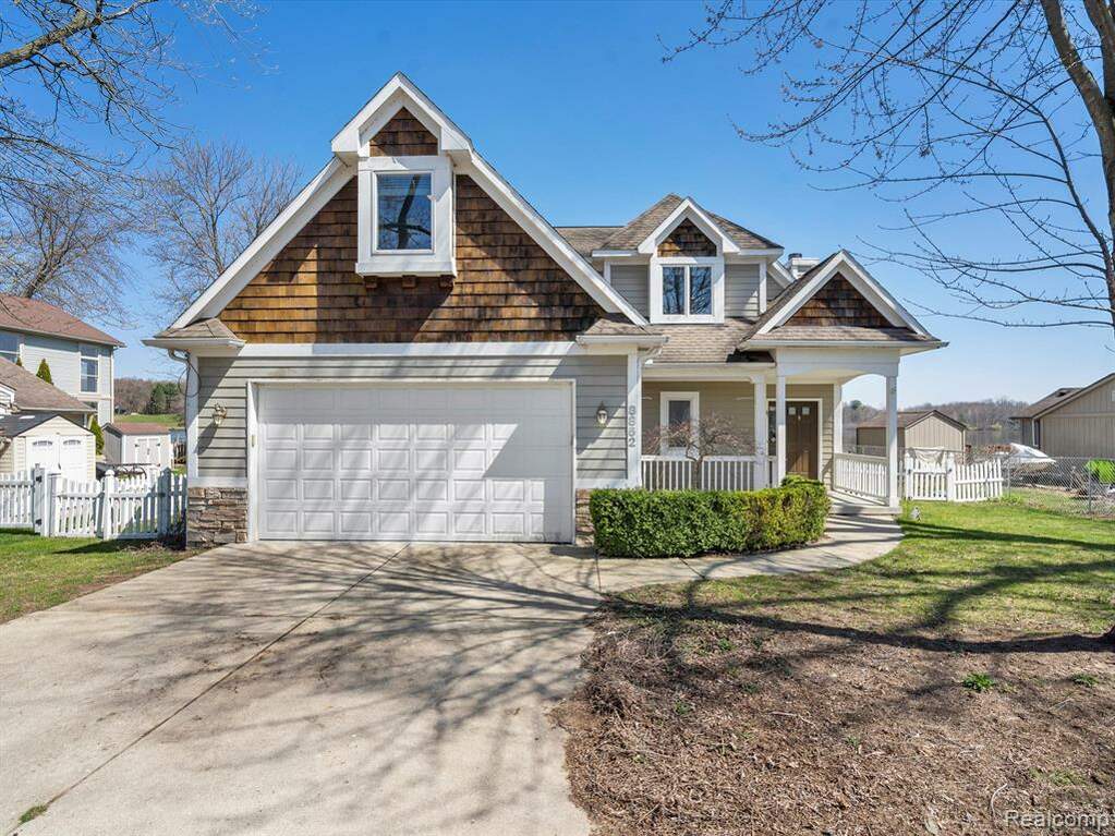 8852 Tackles Drive, White Lake Twp, MI 48386 MLS 20230023971