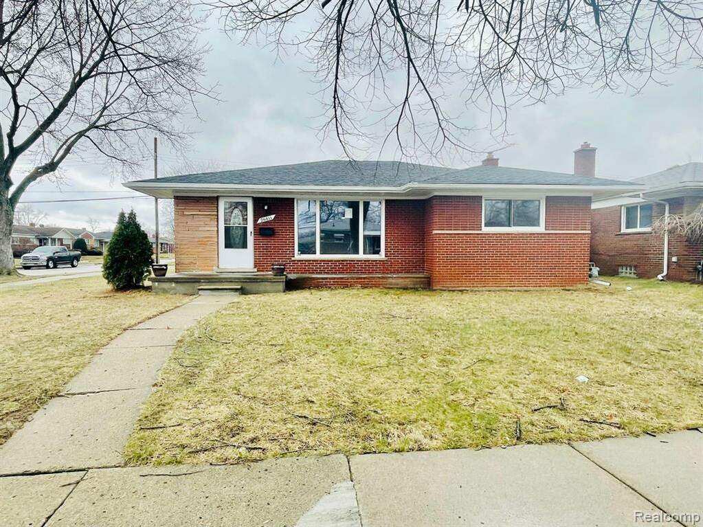 26811 W Davison, Redford Twp, MI 48239 MLS 20230024100 properties