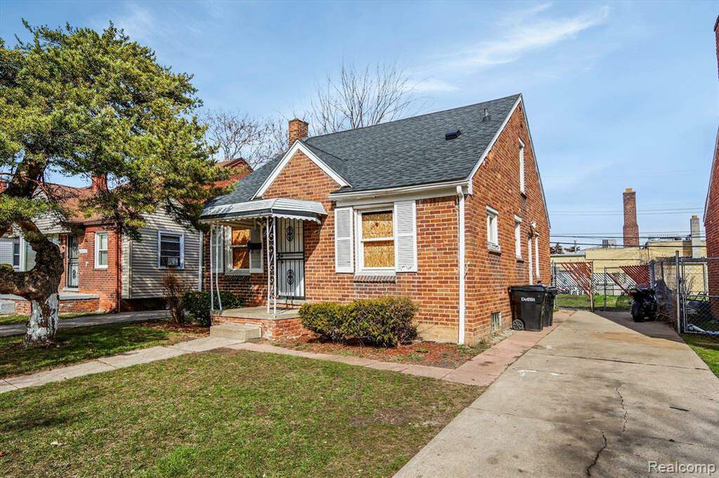 20452 Tracey Street, Detroit, MI 48235 MLS 20230025657 properties