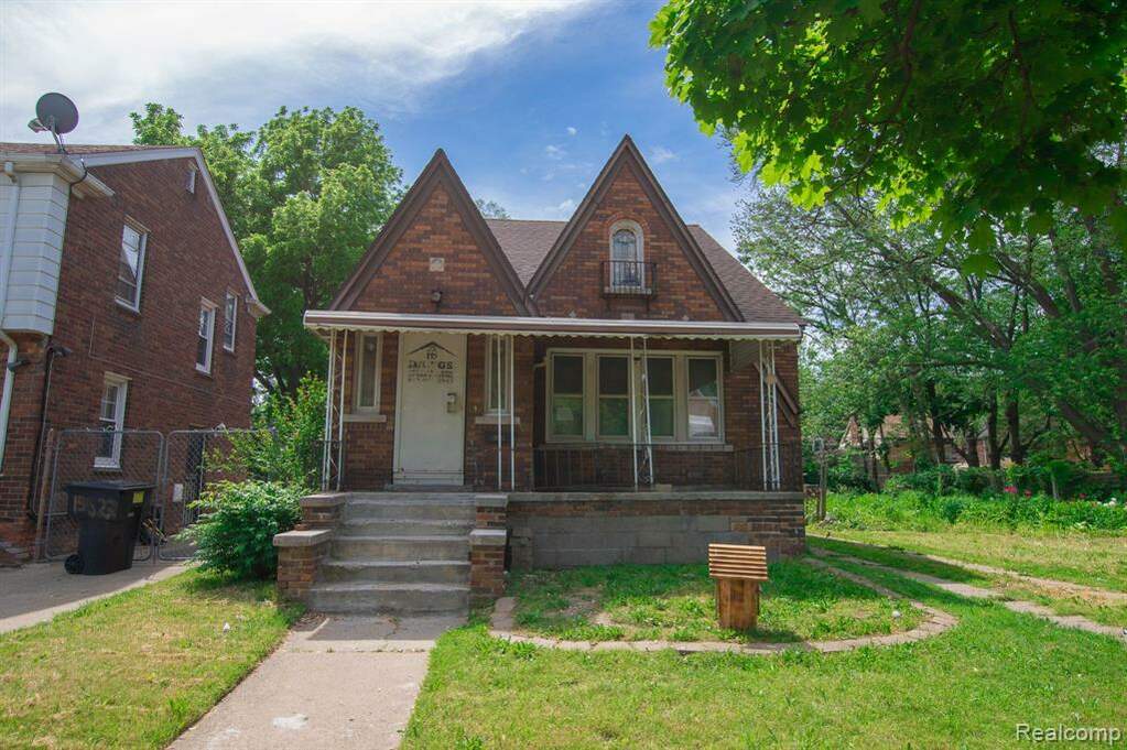 13535 Saint Marys Street, Detroit, MI 48227