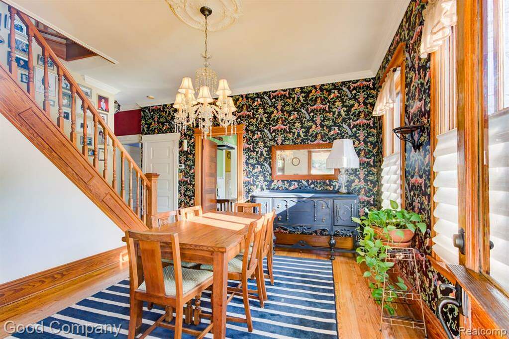 227 Dewey Street, Royal Oak, MI 48067 MLS 20230033616 properties