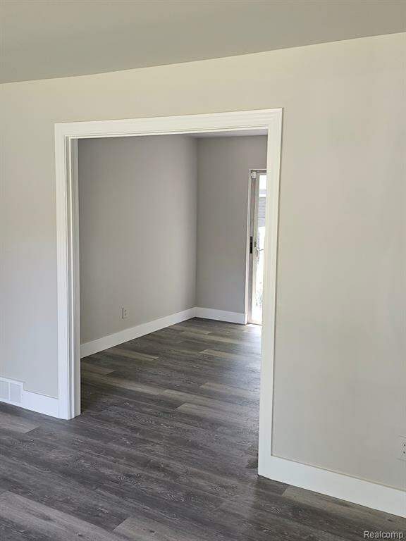 37121-vincent-street-westland-mi-48186-mls-20230038464-properties