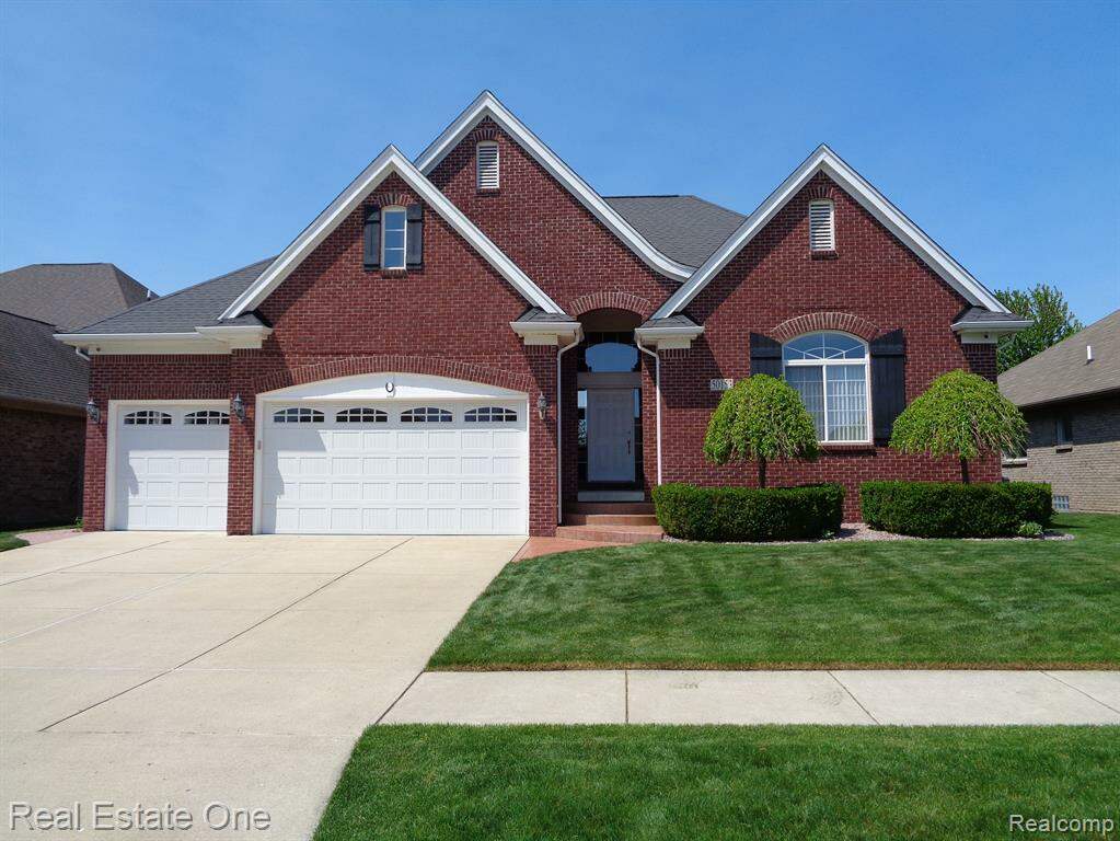 50153 Aldwych Street, Twp, MI 48044 MLS 20230038697 properties REMI Christie's