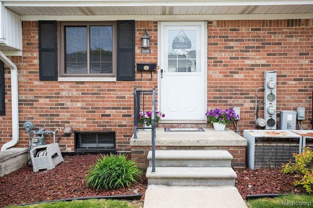 125 Cuttle Road D 29, Marysville, MI 48040 MLS 20230039910