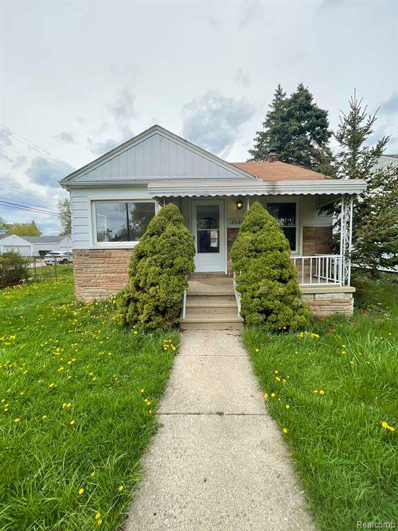 26282 Eton Avenue, Dearborn Heights, MI 48125 MLS 20230040220