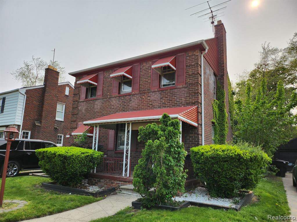 19177 Washburn Street, Detroit, MI 48221 MLS 20230040377 properties
