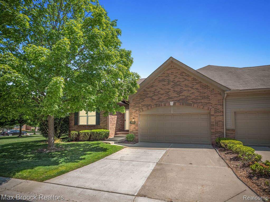 311 Winslow Circle, Commerce Twp, MI 48390 MLS 20230041517 properties