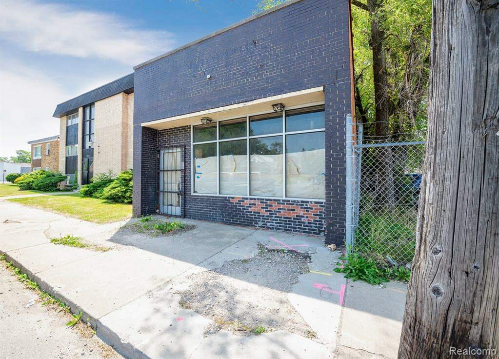 16025 Schoolcraft Street, Detroit, MI 48227 MLS 20230044030
