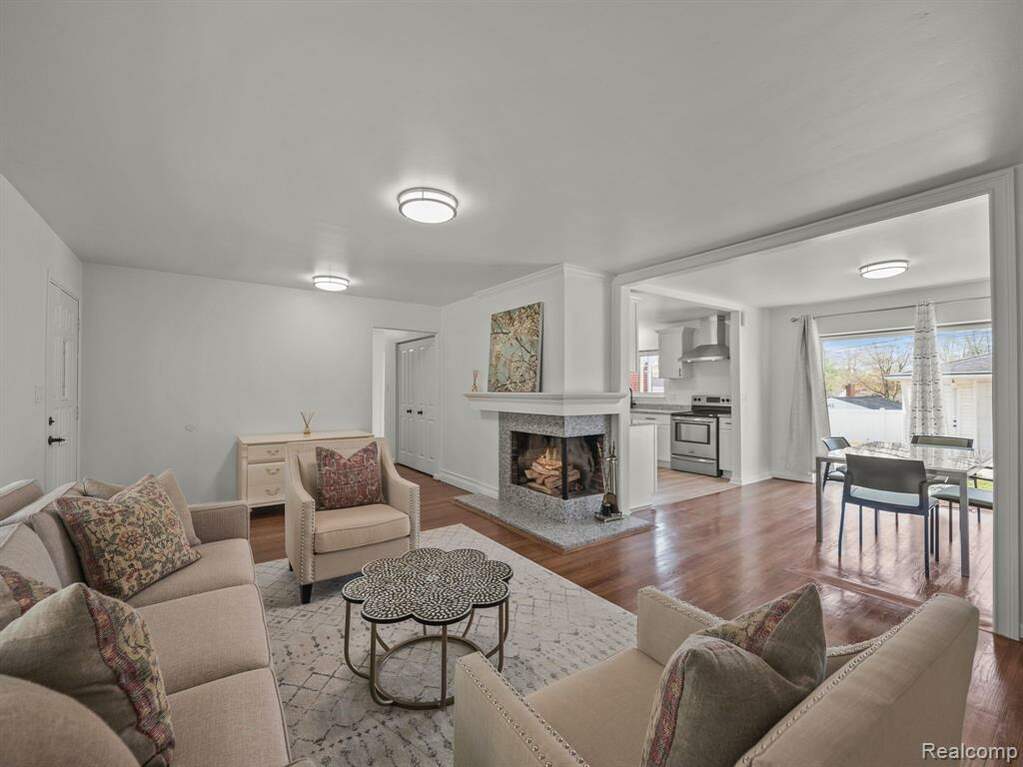 4141 Colonial Drive, Royal Oak, MI 48073 MLS 20230046791 properties