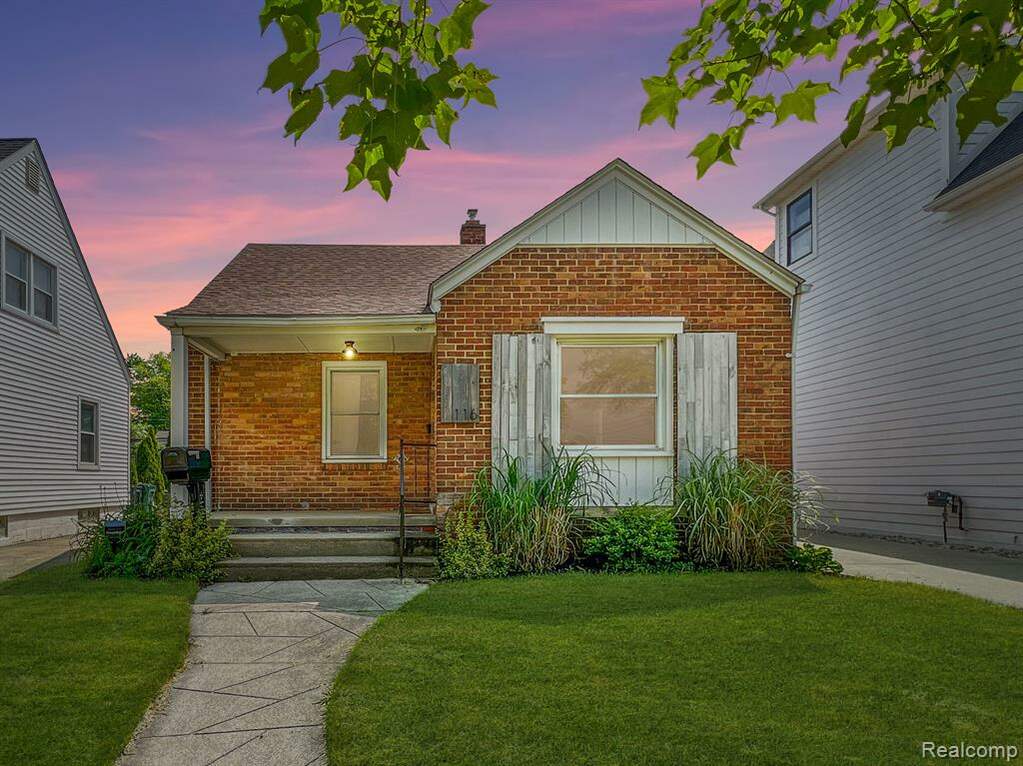 116 N Alexander Avenue, Royal Oak, MI 48067 MLS 20230048364