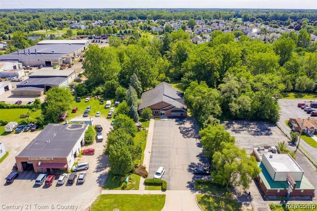 435 Sumpter Road, Van Buren Twp, MI 48111 MLS 20230049585 properties