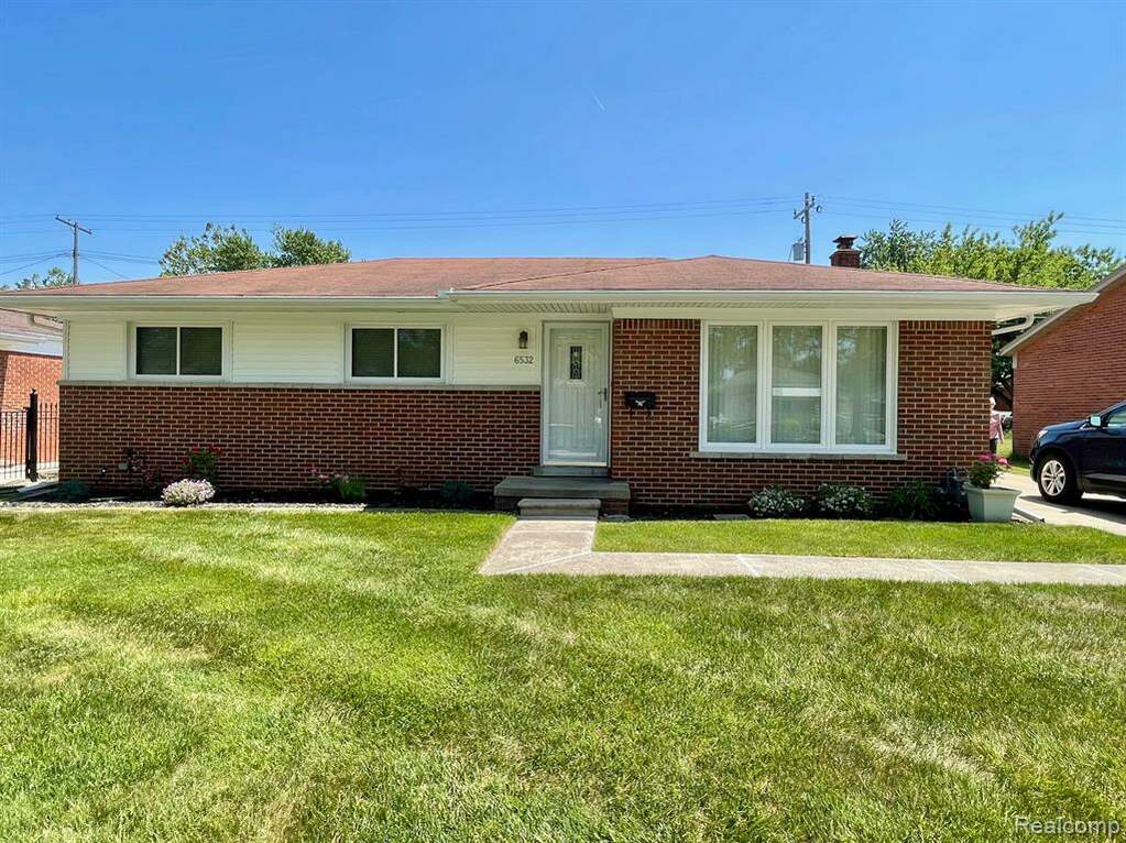 6532 Rosemary Street, Dearborn Heights, MI 48127 MLS 20230051160