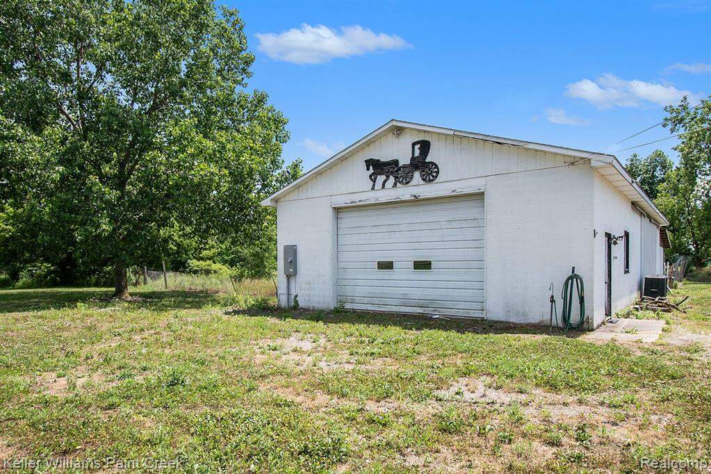 12225 Miller Road, Swartz Creek, MI 48449 MLS 20230051756 properties SE Michigan