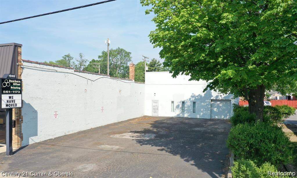1946 Monroe Street, Dearborn, MI 48124 | MLS# 20230064760 | @properties