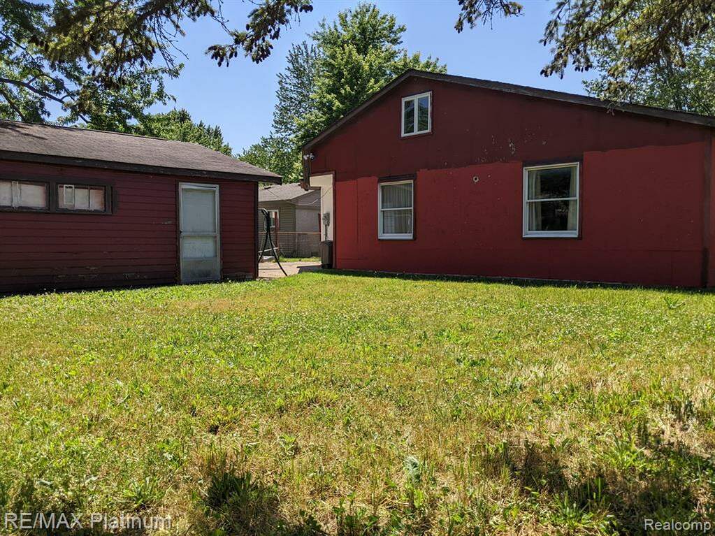 10955 Buchanan Street, Van Buren Twp, MI 48111 MLS 20230065315